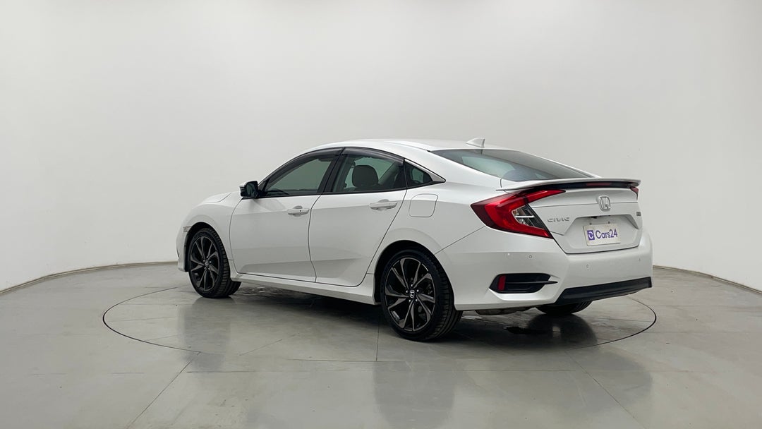 Left Back Diagonal (45- Degree) View