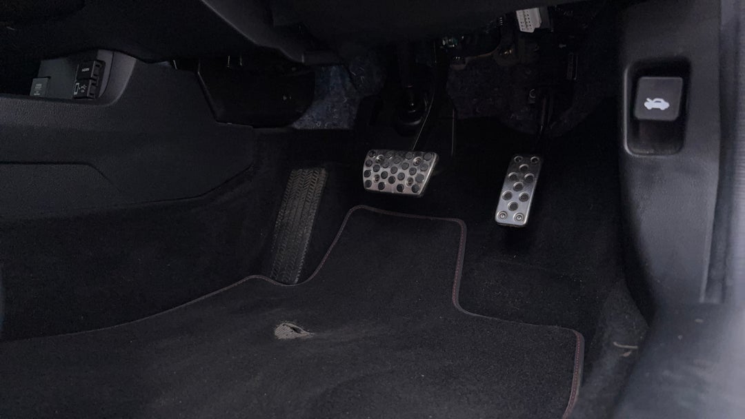 Pedals and Footmat