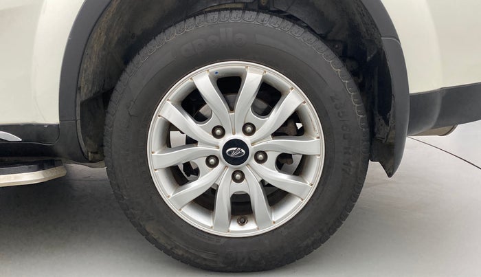 2019 Mahindra XUV500 W9 AT, Diesel, Automatic, 34,625 km, Left Rear Wheel