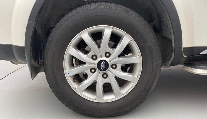 2019 Mahindra XUV500 W9 AT, Diesel, Automatic, 34,625 km, Right Rear Wheel