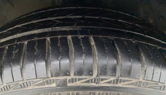 2014 Hyundai i20 ASTA 1.2, Petrol, Manual, 37,645 km, Right Front Tyre Tread