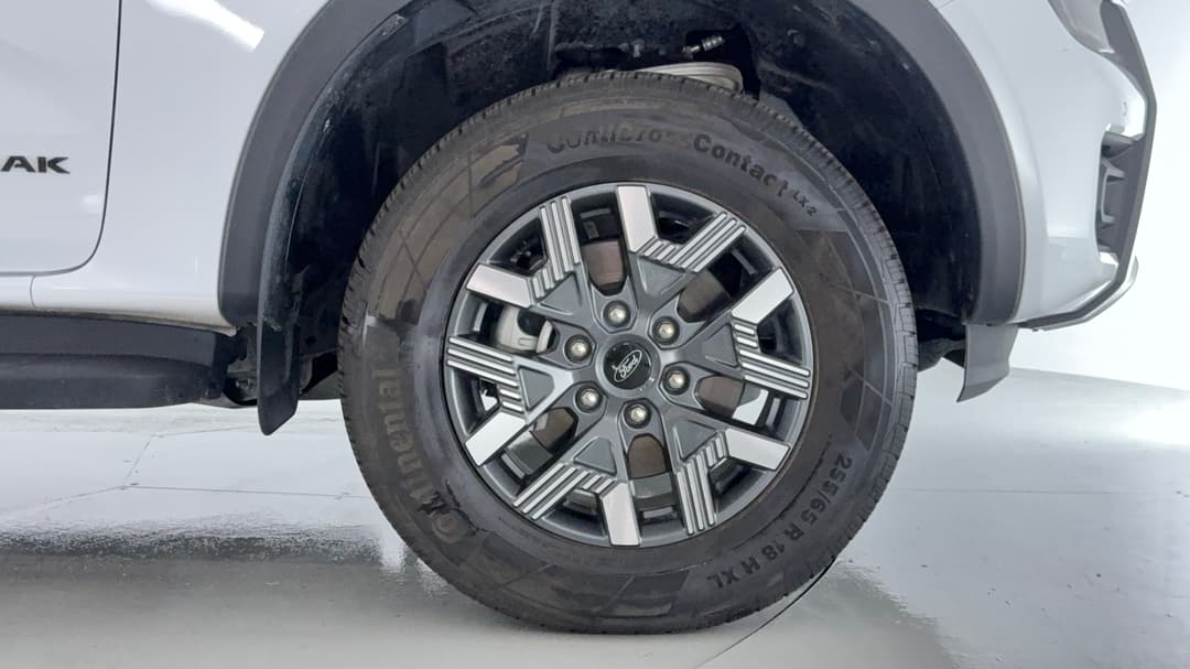 2025 Ford Ranger Phev Wildtrak (4x4), Automatic, 17887 km, Right Front Wheel