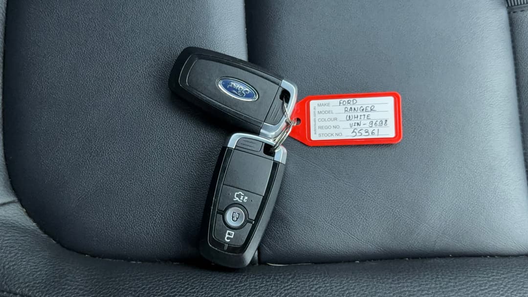 2025 Ford Ranger Phev Wildtrak (4x4), Automatic, 17887 km, Key Close-up