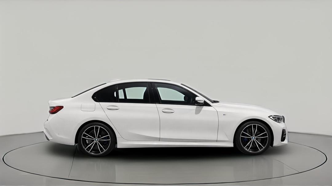 2019 BMW 3 30i M Sport, Automatic, 61035 km, Right Side View
