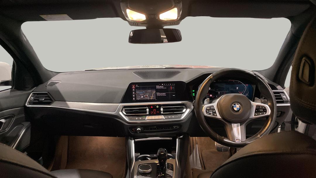 2019 BMW 3 30i M Sport, Automatic, 61035 km, Dashboard View