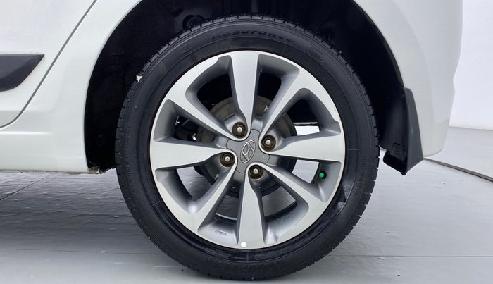 2017 Hyundai Elite i20 ASTA 1.2 (O), Petrol, Manual, 67,836 km, Left Rear Wheel
