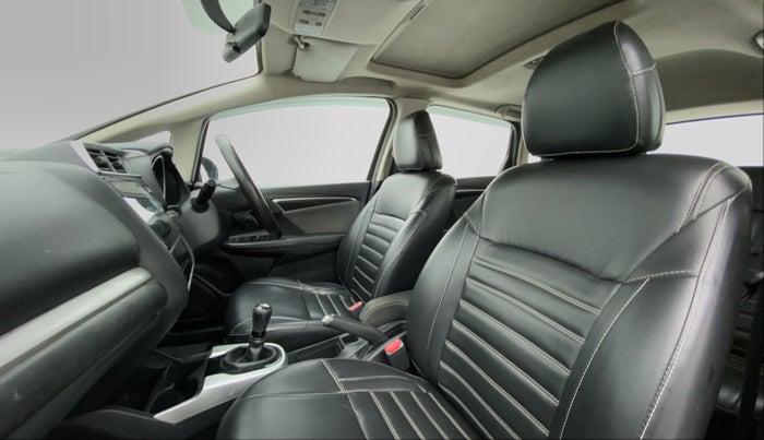 2017 Honda WR-V 1.2 i-VTEC VX MT, Petrol, Manual, 88,235 km, Right Side Front Door Cabin