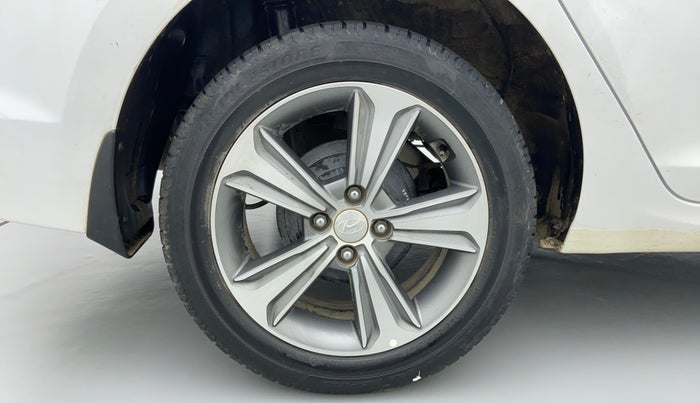 2020 Hyundai Verna 1.6 VTVT SX, Petrol, Manual, 40,516 km, Right Rear Wheel