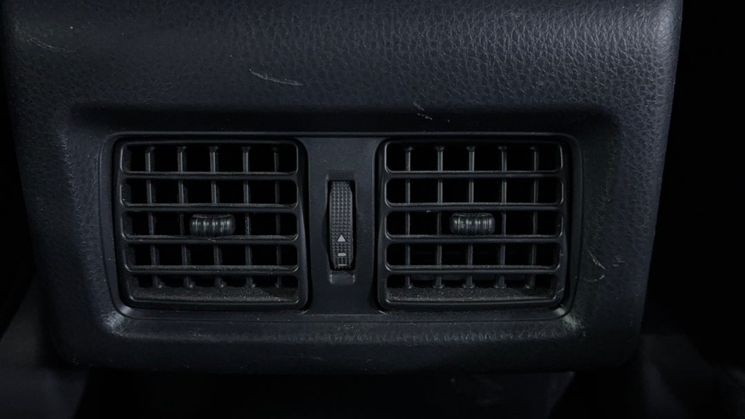 Rear A/C Vent