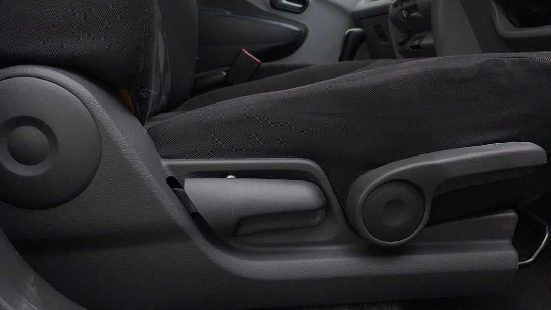 2010 Suzuki Alto Glx, Automatic, 50607 km, Drivers Side Adjustment Panel