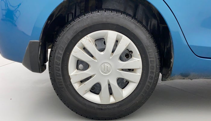 2014 Maruti Swift Dzire VXI, Petrol, Manual, 61,871 km, Right Rear Wheel