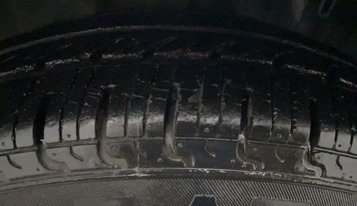 2018 Datsun Redi Go GOLD LIMITED EDITION, Petrol, Manual, 22,372 km, Left Rear Tyre Tread
