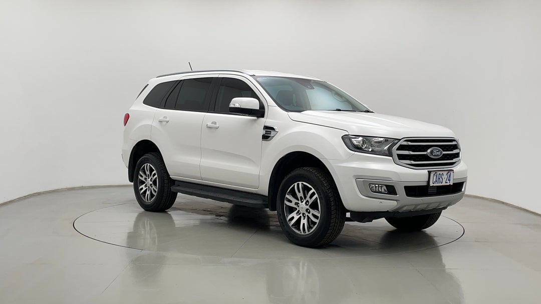 Right Front Diagonal (45- Degree) View