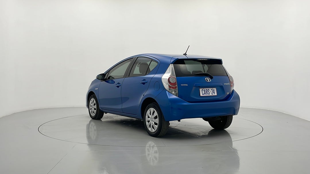 Left Back Diagonal (45- Degree) View