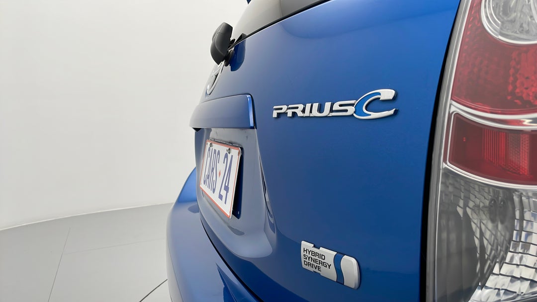 Badge (Boot Right Side)