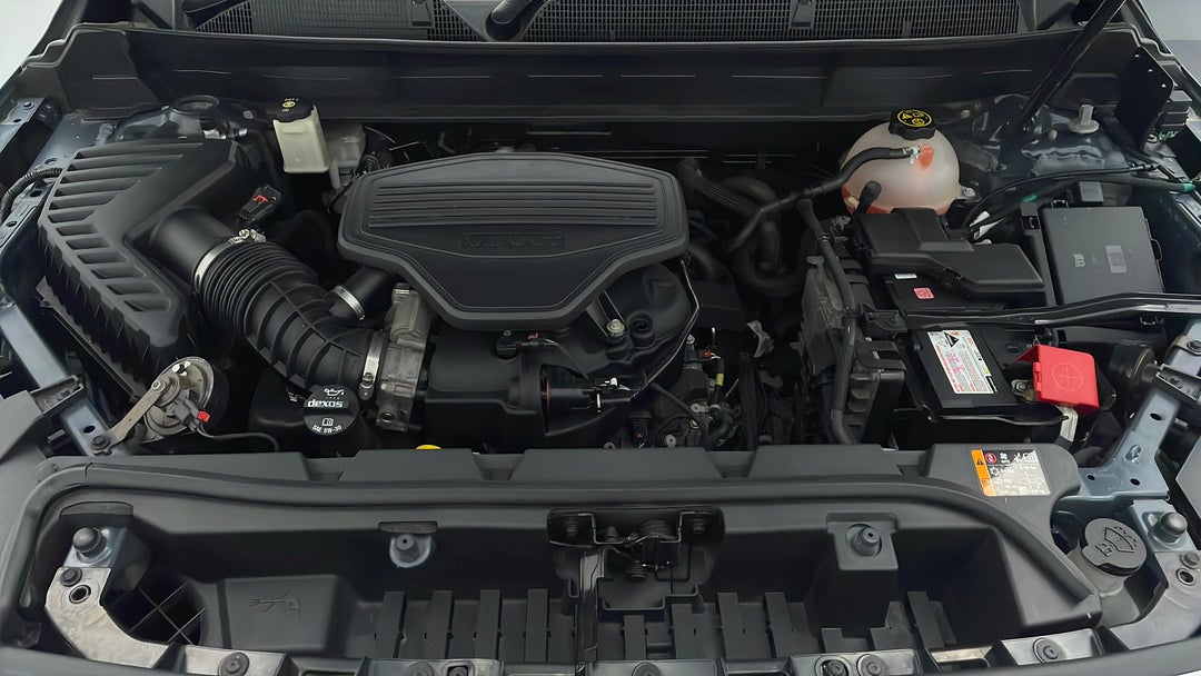 Open Bonnet (Engine)