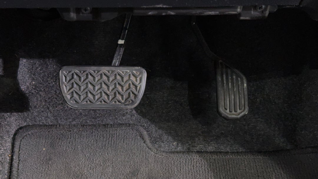 Pedals and Footmat