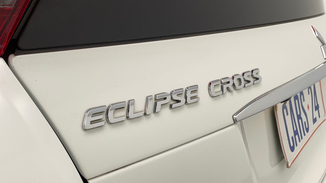 Badge (Boot Left Side)