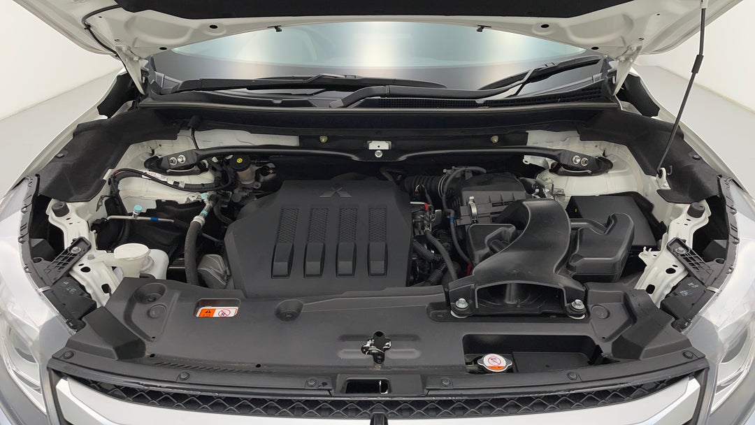 Open Bonnet (Engine)