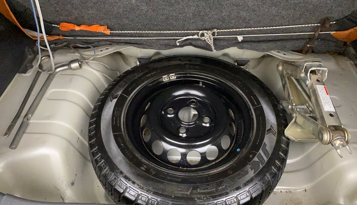 2018 Maruti Alto 800 LXI, Petrol, Manual, 38,613 km, Spare Tyre