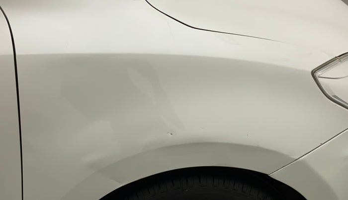 2018 Maruti Swift VXI, Petrol, Manual, 70,211 km, Right fender - Minor scratches