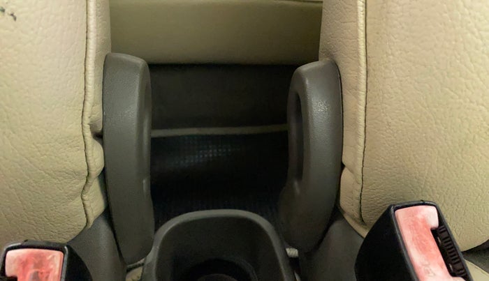 2011 Hyundai i10 SPORTZ 1.2, Petrol, Manual, 55,723 km, Driver Side Adjustment Panel