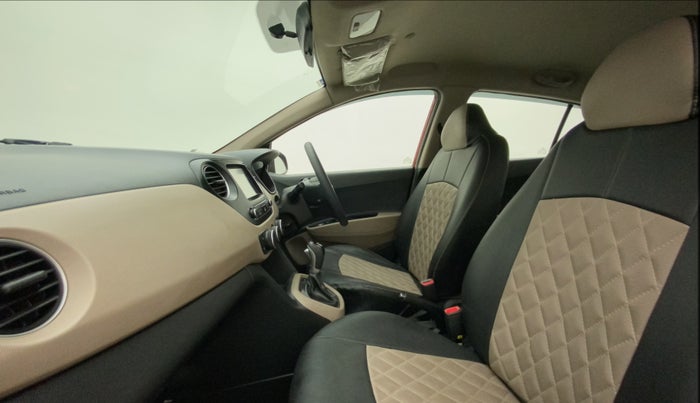 2017 Hyundai Grand i10 SPORTZ (O) AT 1.2 KAPPA VTVT, Petrol, Automatic, 16,624 km, Right Side Front Door Cabin