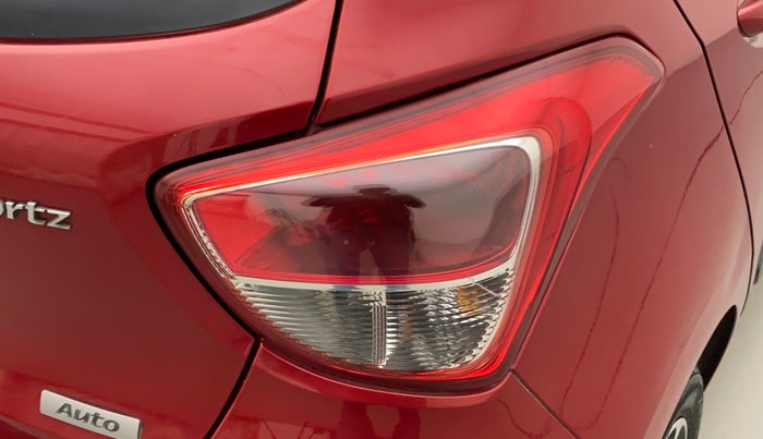2017 Hyundai Grand i10 SPORTZ (O) AT 1.2 KAPPA VTVT, Petrol, Automatic, 16,624 km, Right tail light - Minor damage