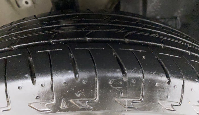 2022 Maruti Celerio LXI, Petrol, Manual, 8,977 km, Right Front Tyre Tread