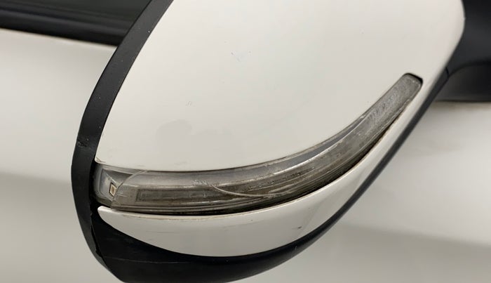 2016 Hyundai Elite i20 ASTA 1.2 (O), Petrol, Manual, 65,395 km, Right rear-view mirror - Indicator light has minor damage