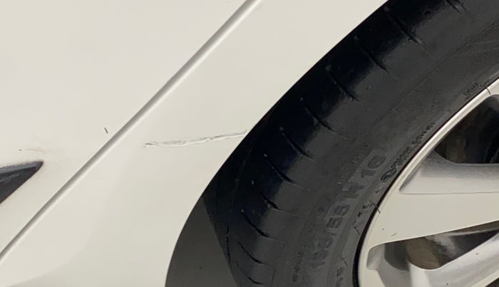 2016 Hyundai Elite i20 ASTA 1.2 (O), Petrol, Manual, 65,395 km, Left quarter panel - Minor scratches