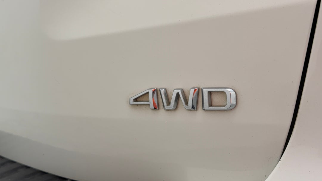 Badge (Boot Right Side)