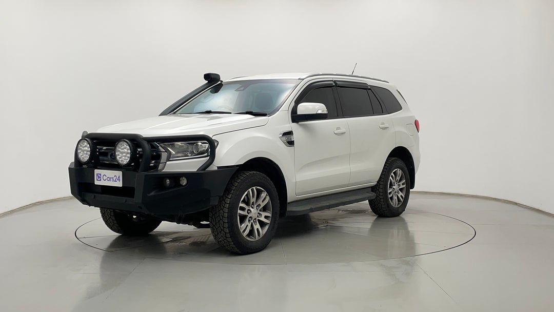 Left Front Diagonal (45- Degree) View