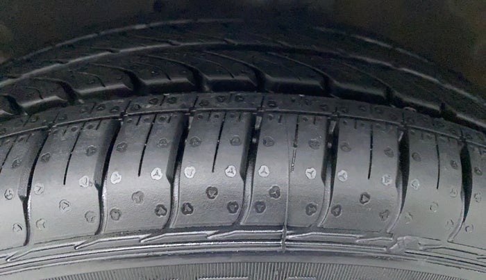 2020 Maruti Celerio VXI CNG D, CNG, Manual, 67,299 km, Right Rear Tyre Tread