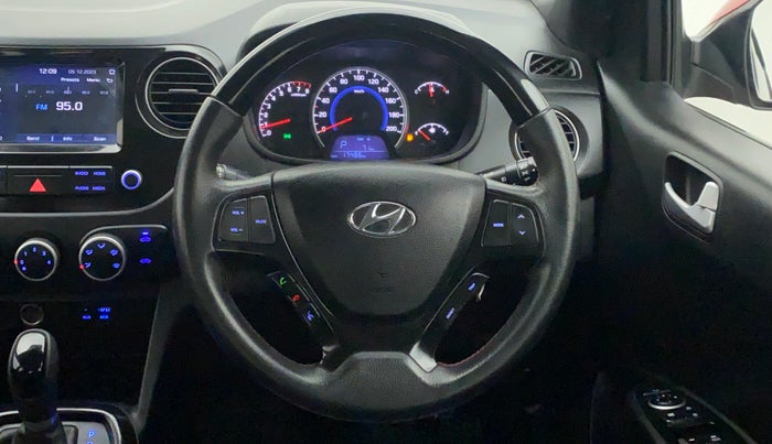 2017 Hyundai Grand i10 SPORTZ (O) AT 1.2 KAPPA VTVT, Petrol, Automatic, 17,542 km, Steering Wheel Close Up