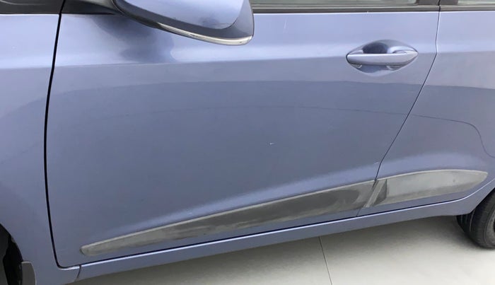 2014 Hyundai Xcent S 1.2, Petrol, Manual, 23,817 km, Front passenger door - Slightly dented
