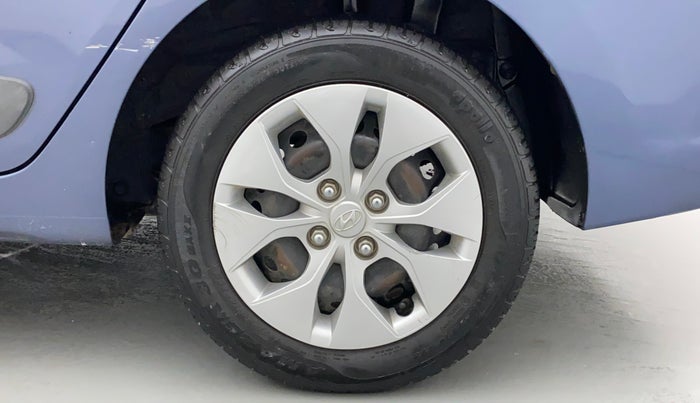 2014 Hyundai Xcent S 1.2, Petrol, Manual, 23,817 km, Left Rear Wheel