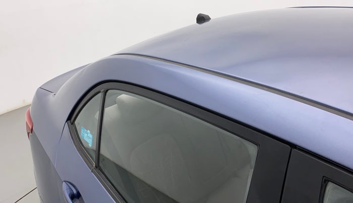 2014 Hyundai Xcent S 1.2, Petrol, Manual, 23,817 km, Right C pillar - Slightly dented