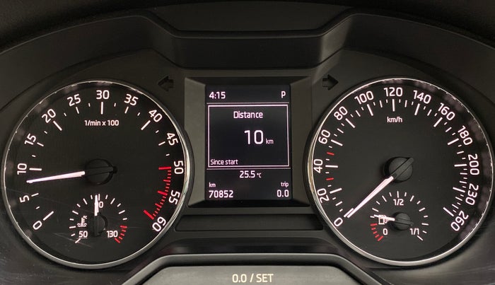 2014 Skoda Octavia AMBITION 2.0 TDI CR AT, Diesel, Automatic, 70,852 km, Odometer Image