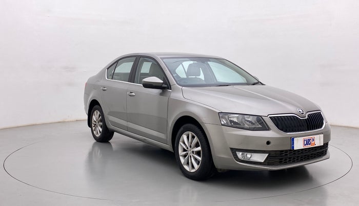 2014 Skoda Octavia AMBITION 2.0 TDI CR AT, Diesel, Automatic, 70,852 km, Right Front Diagonal