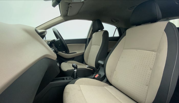 2014 Hyundai Elite i20 SPORTZ 1.2, Petrol, Manual, 62,542 km, Right Side Front Door Cabin