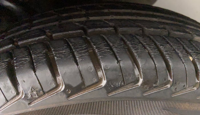 2018 Datsun Redi Go T (O), Petrol, Manual, 11,500 km, Left Rear Tyre Tread