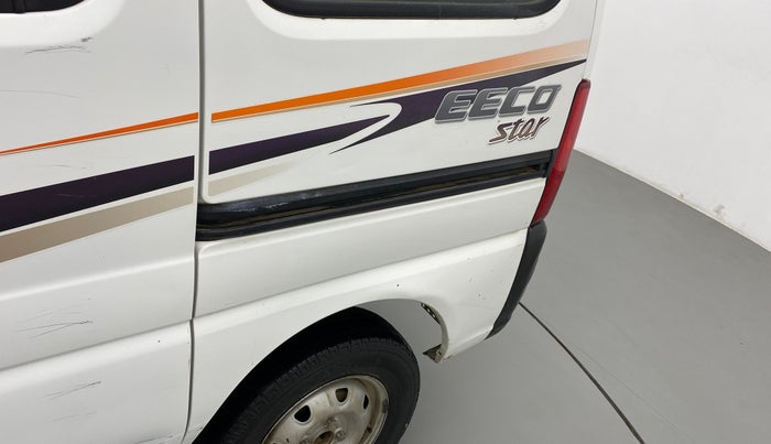 2018 Maruti Eeco 5 STR WITH A/C+HTR, CNG, Manual, 57,011 km, Left quarter panel - Slightly dented