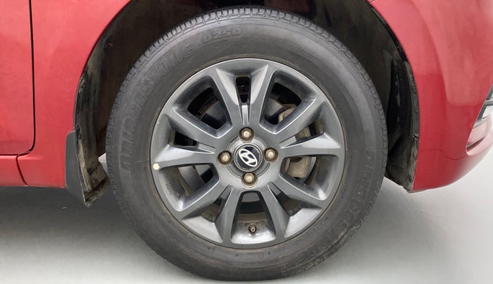 2018 Hyundai Elite i20 ASTA 1.2, Petrol, Manual, 50,933 km, Right Front Wheel