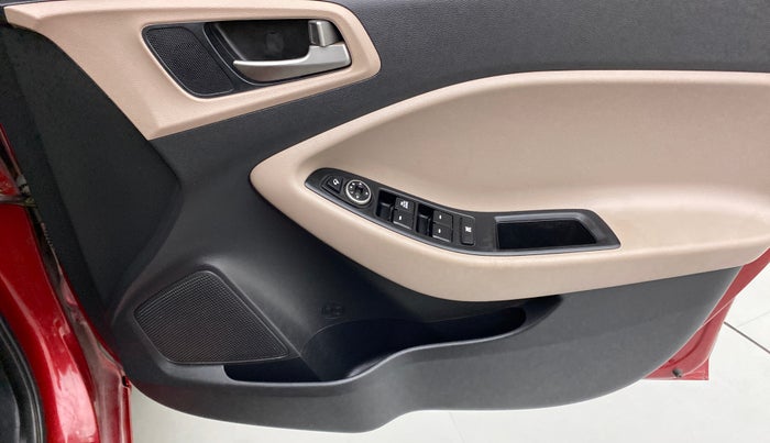 2018 Hyundai Elite i20 ASTA 1.2, Petrol, Manual, 50,933 km, Driver Side Door Panels Control