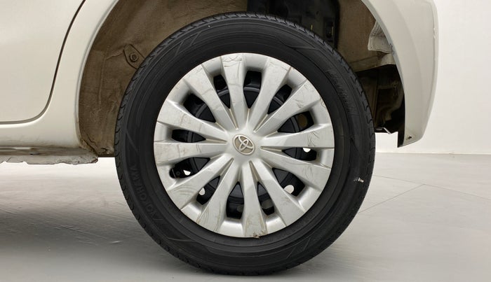 2011 Toyota Etios Liva G, Petrol, Manual, 97,269 km, Left Rear Wheel