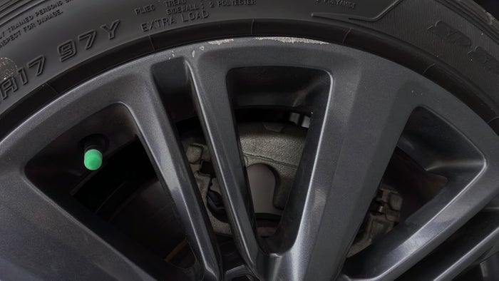 SUBARU WRX-Alloy Wheel LHS Front Scratch
