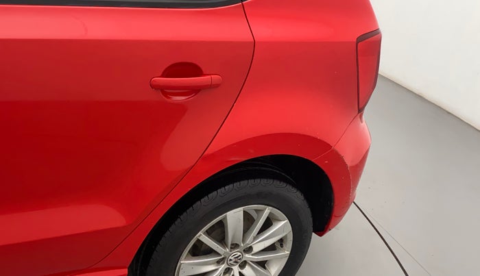 2017 Volkswagen Polo HIGHLINE1.5L, Diesel, Manual, 1,21,741 km, Left quarter panel - Slightly dented