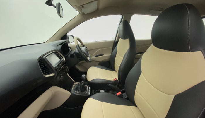 2020 Hyundai NEW SANTRO 1.1 SPORTZ MT CNG, CNG, Manual, 27,509 km, Right Side Front Door Cabin