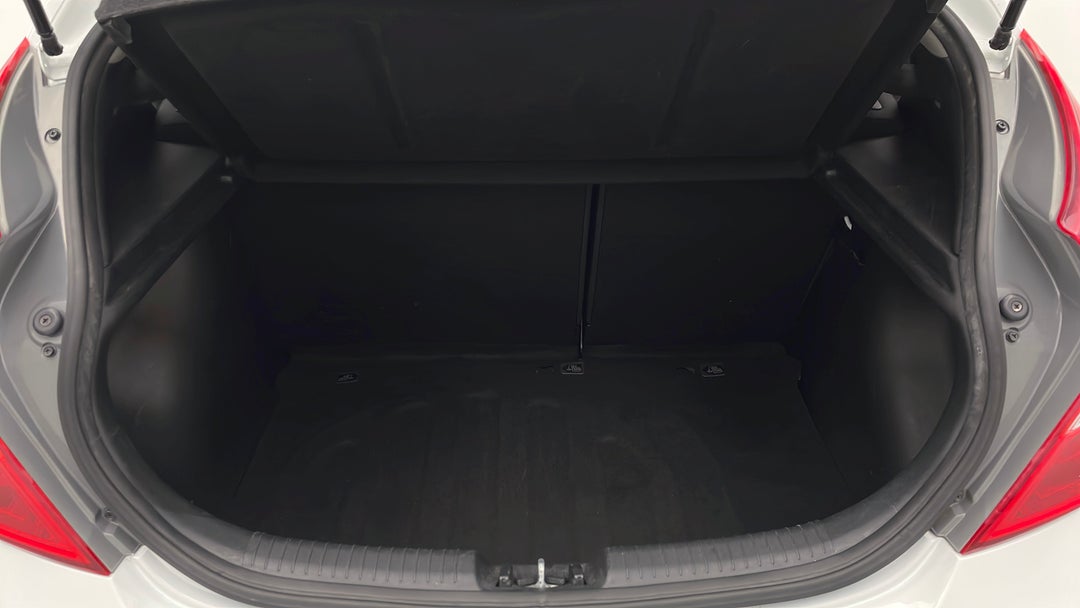 2016 Hyundai Accent Active, Manual, 74962 km, Boot Inside View